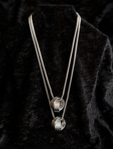 Short Double Silver Necklace with Rings